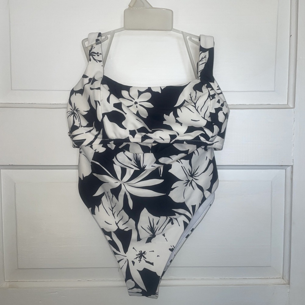 Two Piece Bathing Suit Bikini Cheeky Bottoms‎ Hawaiian Floral Dark Blue White